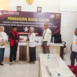 PDIP Resmi Daftarkan Calegnya ke KPU Mubar PDIP dan NasDem Resmi Daftarkan Calegnya ke KPU Mubar