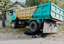 Pengendara Motor di Mubar Meninggal Dunia Usai Tabrak Truk Bermuatan Pasir Pengendara Motor di Mubar Meninggal Dunia Usai Tabrak Truk Bermuatan Pasir