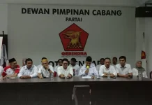 Ketua DPC Gerindra se-Sultra Tegaskan Tetap Solid di Bawah Kepemimpinan Andi Ady Aksar Ketua DPC Gerindra se-Sultra Tegaskan Tetap Solid di Bawah Kepemimpinan Andi Ady Aksar