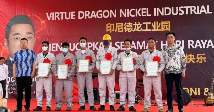 Ratusan Karyawan OSS dan VDNI Diganjar Penghargaan di Hari Buruh 2023