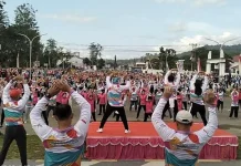 Ribuan Masyarakat Konawe Ikuti Senam Bugar Bersama Kemenpora Ribuan Masyarakat Konawe Ikuti Senam Bugar Bersama Kemenpora