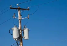 Pemasangan Tiang Listrik untuk Tiga Desa di Wakatobi Segera Dikerjakan Ilustrasi tiang listrik