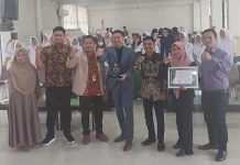 Dorong Mahasiswa Meraih Sukses di Era Next Normal, UMW Kendari Gelar Seminar Nasional Dorong Mahasiswa Meraih Sukses di Era Next Normal, UMW Kendari Gelar Seminar Nasional