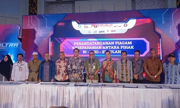 BI Sultra Sosialisasikan QRIS di Kampus UHO