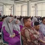 Hugua Bawakan Kuliah Umum di UMW Kendari