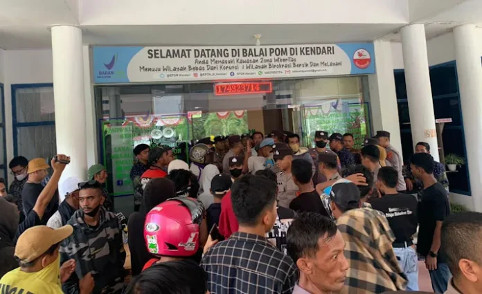 BPOM Kendari Didemo Usai Sita Kosmetik yang Diduga Mengandung Bahan Berbahaya