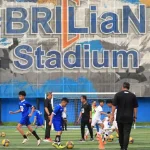 Di Ajang BRImo Future Garuda, BRI Serahkan Bantuan Pendidikan kepada 50 Anak Sepak Bola Berbakat Di Ajang BRImo Future Garuda, BRI Serahkan Bantuan Pendidikan kepada 50 Anak Sepak Bola Berbakat