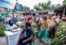 BRI Beri Kejutan 2 Unit Mobil untuk Super AgenBRILink BRI Beri Kejutan 2 Unit Mobil untuk Super AgenBRILink