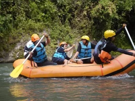 Tinukari di Kaki Mekongga, Surga Bagi Pencinta Arung Jeram Tinukari di Kaki Mekongga, Surga Bagi Pencinta Arung Jeram