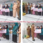 Pemkab Wakatobi Serahkan Bantuan Rp2 Juta Per Orang Bagi Pelaku Usaha Pemkab Wakatobi Serahkan Bantuan Rp2 Juta Per Orang Bagi Pelaku Usaha