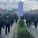 500 Personel Kepolisian Amankan Kericuhan Pascademo di Kampus UHO 500 Personel Kepolisian Amankan Kericuhan Pascademo di Kampus UHO