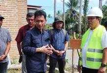 Bupati Wakatobi Hibahkan Lahan Pribadi untuk Pembangunan Laboratorium Kultur Jaringan Rumput Laut Bupati Wakatobi Hibahkan Lahan Pribadi untuk Pembangunan Laboratorium Kultur Jaringan Rumput Laut