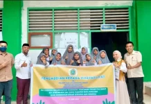 Prodi Kesmas UMW Kendari Gelar Pengabdian Masyarakat di Pesantren Darul Mukhlisin Prodi Kesmas UMW Kendari Gelar Pengabdian Masyarakat di Pesantren Darul Mukhlisin