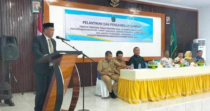 Lantik Pejabat Eselon II, III, dan IV, Ini Pesan Sekda Konawe