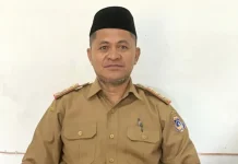 Pemkab Mubar Pusatkan Salat Iduladha di Lapolea Kepala Bagian (Kabag) Kesejahteraan Rakyat (Kesra) Setda Mubar, La Karimu