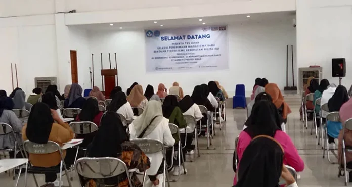 slksi Stikes Pelita Ibu Kendari Mulai Seleksi Mahasiswa Baru