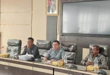 Dampak Pencucian Pasir Nambo Jadi Sorotan di Rapat DPRD Kendari Dampak Pencucian Pasir Nambo Jadi Sorotan di Rapat DPRD Kendari