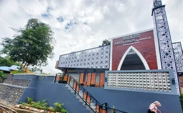 Rumah di Kampung Salo ‘Disulap’ Jadi Masjid, Begini Konsepnya Rumah di Kampung Salo 'Disulap' Jadi Masjid, Begini Konsepnya