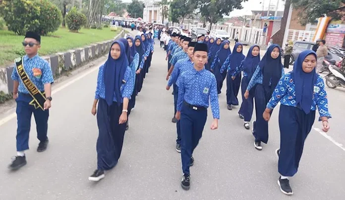 Berlangsung Meriah, Kirab 1 Muharam di Sultra Diikuti Ribuan Peserta