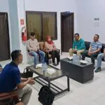Calon Investor Rumput Laut Survei Sistem Kelistrikan di Wakatobi