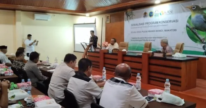 KLHK Sosialisasi Pelestarian Burung Endemik Asal Wakatobi