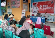 Subhan Maksimalkan Program Kendari Terang di Kelurahan Kadia Subhan Maksimalkan Program Kendari Terang di Kelurahan Kadia