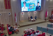 Pemkot Kendari Bakal Menata Parkir Liar Pemkot Kendari Bakal Menata Parkir Liar