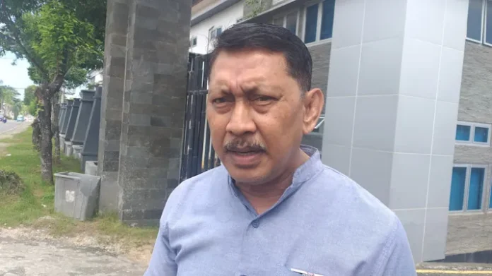 Sekretaris DPRD Sultra, La Ode Mustari