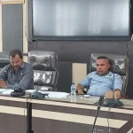 Warga Salangga Ajukan Permohonan Ganti Ketua RT di DPRD Kendari Warga Salangga Ajukan Permohonan Ganti Ketua RT di DPRD Kendari