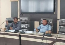 Warga Salangga Ajukan Permohonan Ganti Ketua RT di DPRD Kendari Warga Salangga Ajukan Permohonan Ganti Ketua RT di DPRD Kendari