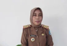 DLHK Kendari Tawarkan Dua Solusi Pengelolaan Sampah di Kendari DLHK Kendari Tawarkan Dua Solusi Pengelolaan Sampah di Kendari