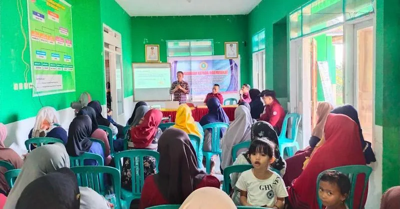 UMW Kendari Latih Pemasaran Digital Istri Nelayan di Wawolesea
