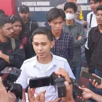 Aliansi Mahasiswa Sultra Pendukung Jokowi Laporkan Hashim Djojohadikusumo ke Polresta Kendari Aliansi Mahasiswa Sultra Pendukung Jokowi Laporkan Hashim Djojohadikusumo ke Polresta Kendari