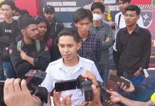 Aliansi Mahasiswa Sultra Pendukung Jokowi Laporkan Hashim Djojohadikusumo ke Polresta Kendari Aliansi Mahasiswa Sultra Pendukung Jokowi Laporkan Hashim Djojohadikusumo ke Polresta Kendari