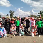 Kemeriahan Gerak Jalan Tematik di Konawe, Peserta Tampilkan Busana dari Daur Ulang Sampah Kemeriahan Gerak Jalan Tematik di Konawe, Peserta Tampilkan Busana dari Daur Ulang Sampah