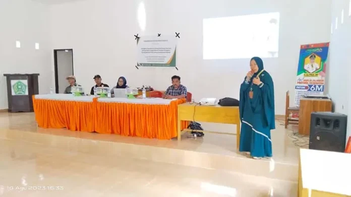 Peduli Stunting, Tim Dosen Kesmas UMW Kendari Gelar PKM di Desa Labotoy Jaya Konawe