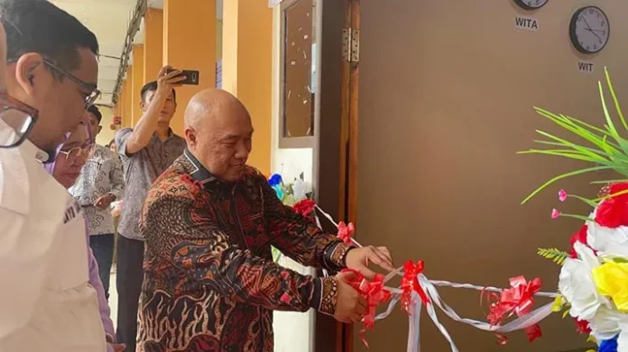 UMW Resmikan Galeri Investasi dan Gelar Seminar Investasi Pasar Modal