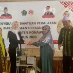 Dekranasda Konawe Beri Bantuan Peralatan pada Tiga UKM Binaan Dekranasda Konawe Beri Bantuan Peralatan pada Tiga UKM Binaan