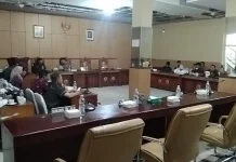 Peserta Tak Kuorum, Rapat Paripurna DPRD Wakatobi Ditunda Peserta Tak Kuorum, Rapat Paripurna DPRD Wakatobi Ditunda