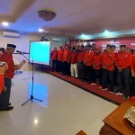 Lukman Abunawas Lantik 200 PAC PDI-P se-Kota Kendari Lukman Abunawas Lantik 200 PAC PDI-P se-Kota Kendari