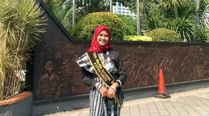 Finalis Duta Maritim Asal Baubau Suarakan Pentingnya Pendidikan di Pesisir