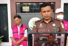 Kasus Tipikor, Direktur PDAM Kendari Resmi Ditahan Kasus Tipikor, Direktur PDAM Kendari Resmi Ditahan