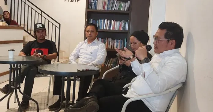 Revisi Total UU ITE Digaungkan untuk Wujudkan Kendari Bebas Berekspresi