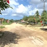 Warga Keluhkan Debu Proyek Jalan Poros Wapae Jaya-Mekar Jaya Warga Keluhkan Debu Proyek Jalan Poros Wapae Jaya-Mekar Jaya