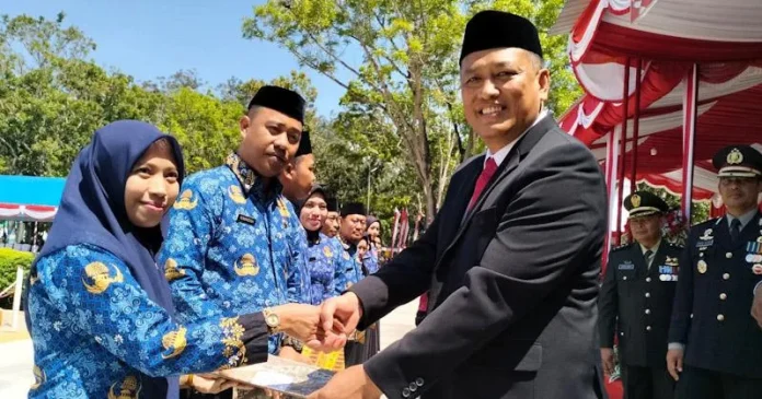 Komitmen KSK Majukan Konawe, 545 ASN P3K Guru Terima SK di Upacara HUT ke-78 RI