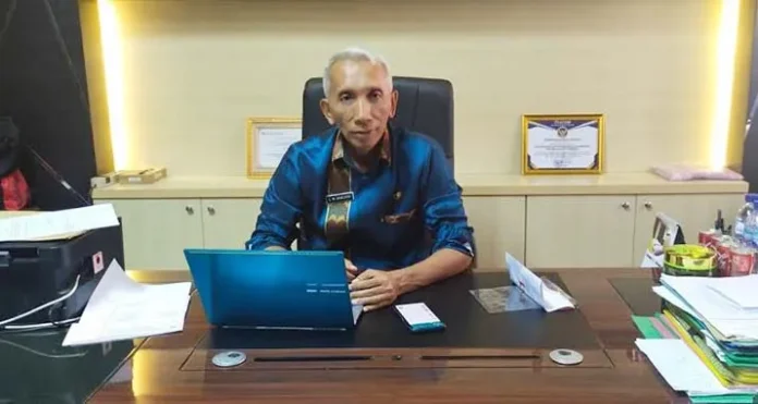 Kepala Dinas Koperasi dan UMKM Sultra, L M Shalihin