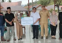 PT Antam Serahkan Bantuan CSR Infrastruktur di Tapunggaya dan Tapuemea PT Antam Serahkan Bantuan CSR Infrastruktur di Tapunggaya dan Tapuemea