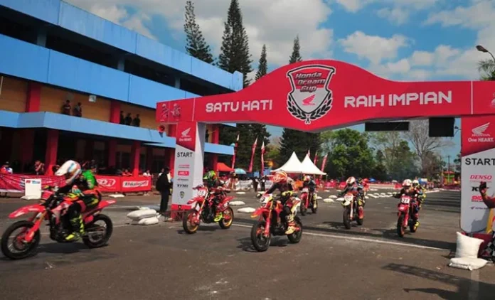 Yuk, Saksikan Honda Dream Cup dan Meriahkan Ragam Aktivasi Asmo Sulsel