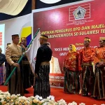 Andi Sumangerukka Kukuhkan Lima BPD KKSS dan Majelis Taklim di Sultra Andi Sumangerukka Kukuhkan Lima BPD KKSS dan Majelis Taklim di Sultra