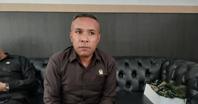 Komisi III DPRD Kendari Beri Catatan soal Penerapan Mata Pelajaran Bahasa Tolaki Komisi III DPRD Kendari Beri Catatan soal Penerapan Mata Pelajaran Bahasa Tolaki